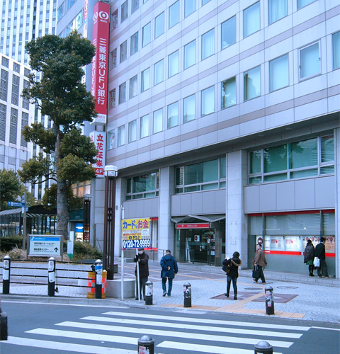 ④
