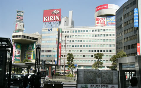 ②